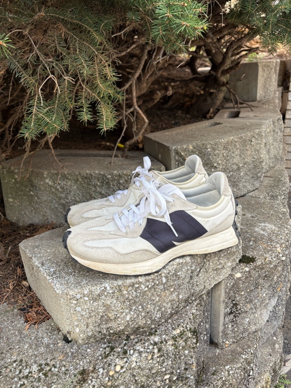 NEW BALANCE 327